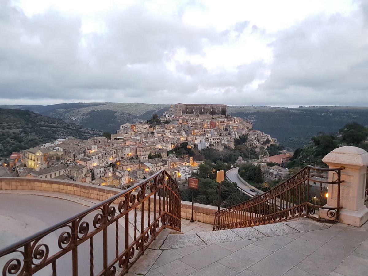 Casa Santa Maria - Fichi D'India Hotel Ragusa Exterior foto